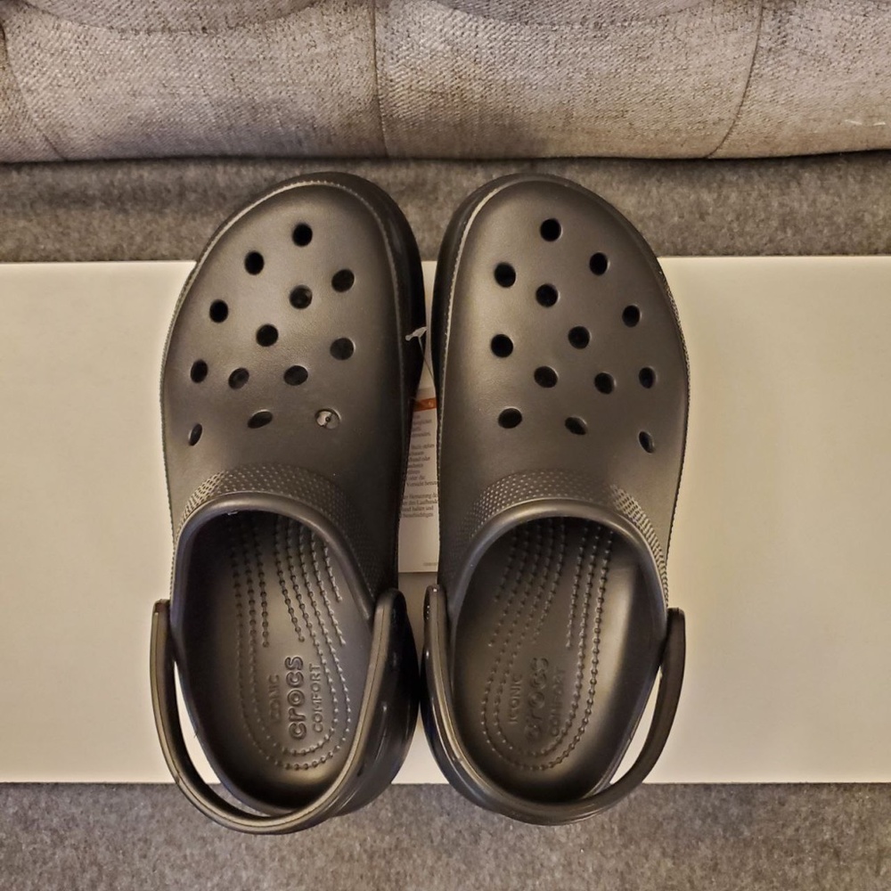 ⚡SOLD⚡ NWT Crocs Women's Classic Bae Platform Chunky Clog Sandals - Picture 6 of 14
